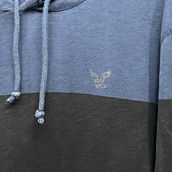 00017-A  American Eagle Outfitters lightweight pullover hoodie - SM - Picture 2 of 5